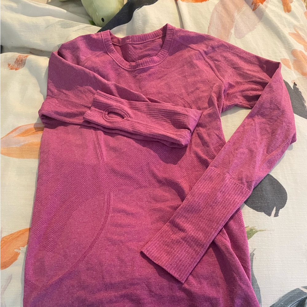 Lululemon Swiftly Tech long Sleeve